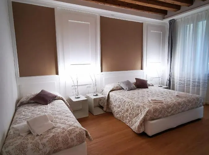 Deluxe 3 Bedroom Flat In Rialto *