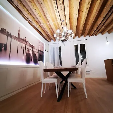 Deluxe 3 Bedroom Flat In Rialto Apartamento Venecia
