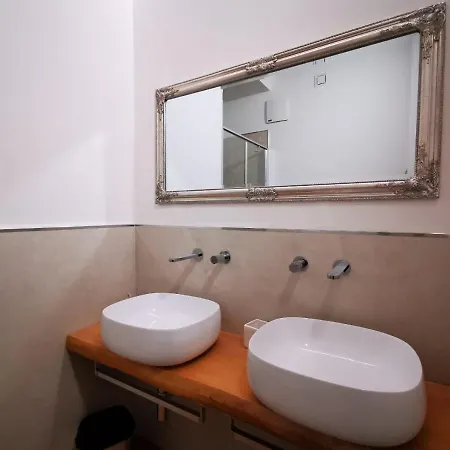 Deluxe 3 Bedroom Flat In Rialto Lägenhet *